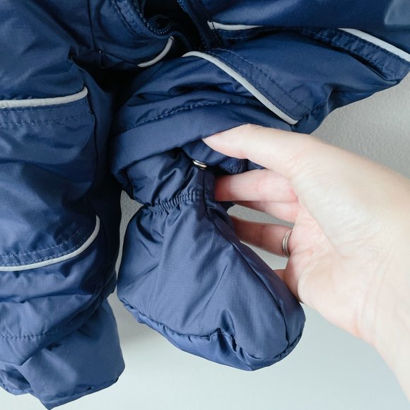 Gap Snowsuit baby bunting down filled with detachable booties unisex - Picture 8 of 11